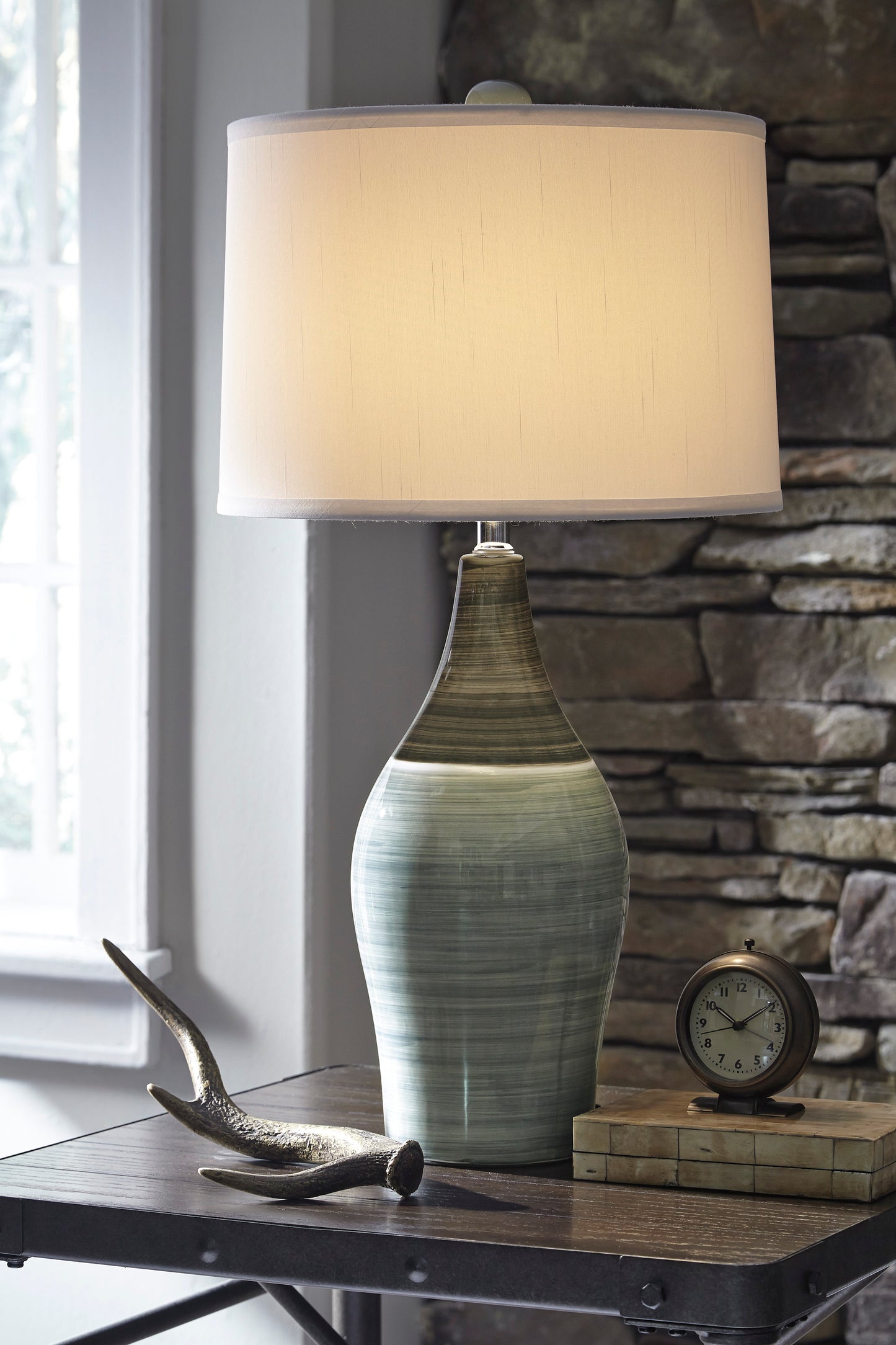 Niobe Table Lamp