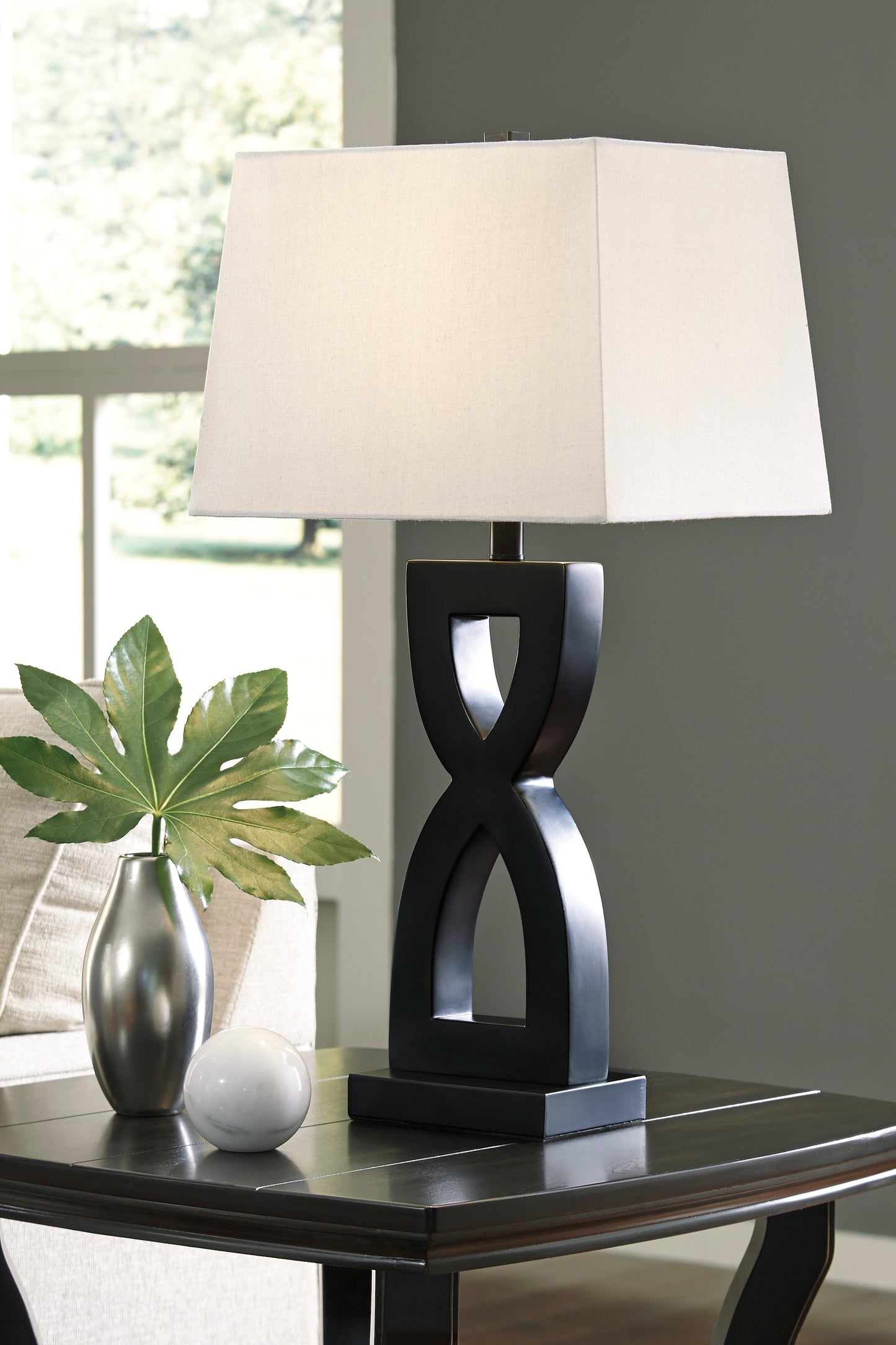 Amasai Table Lamp