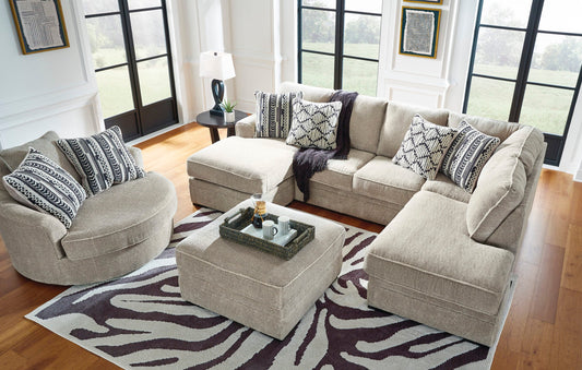 Calnita Sectional