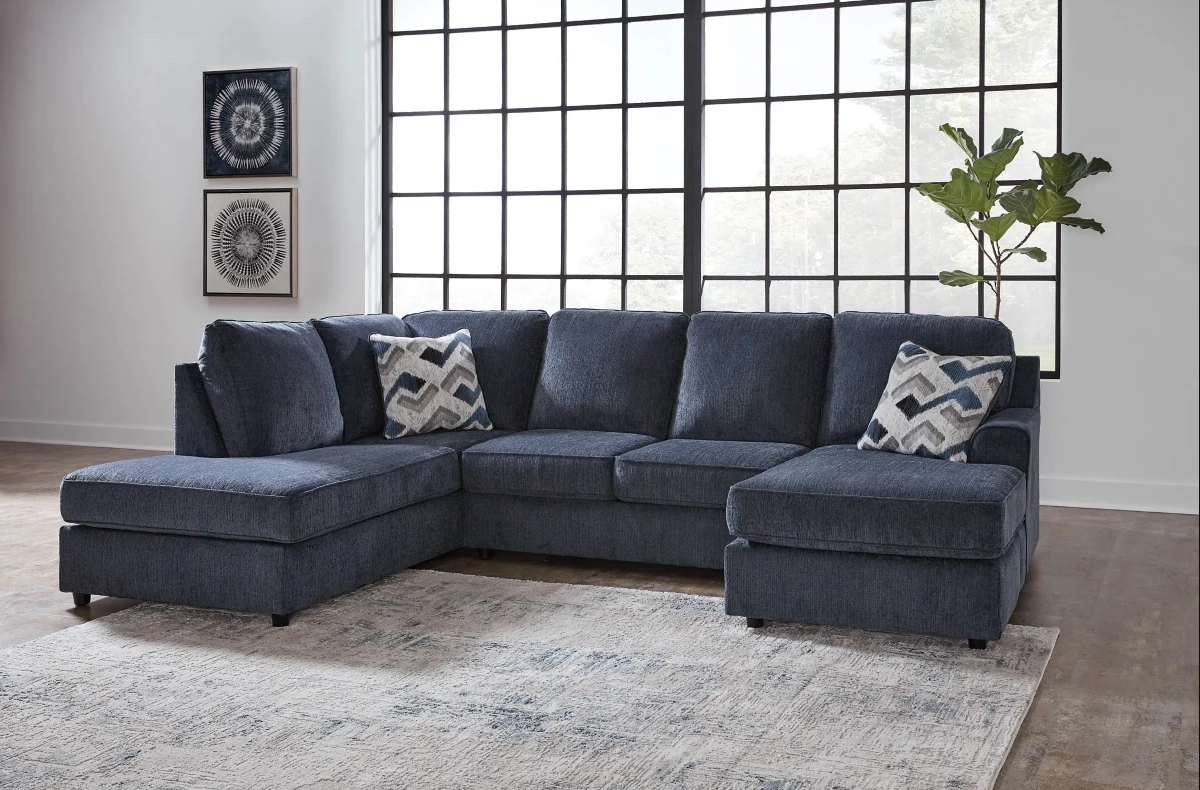 Albar Place Sectional