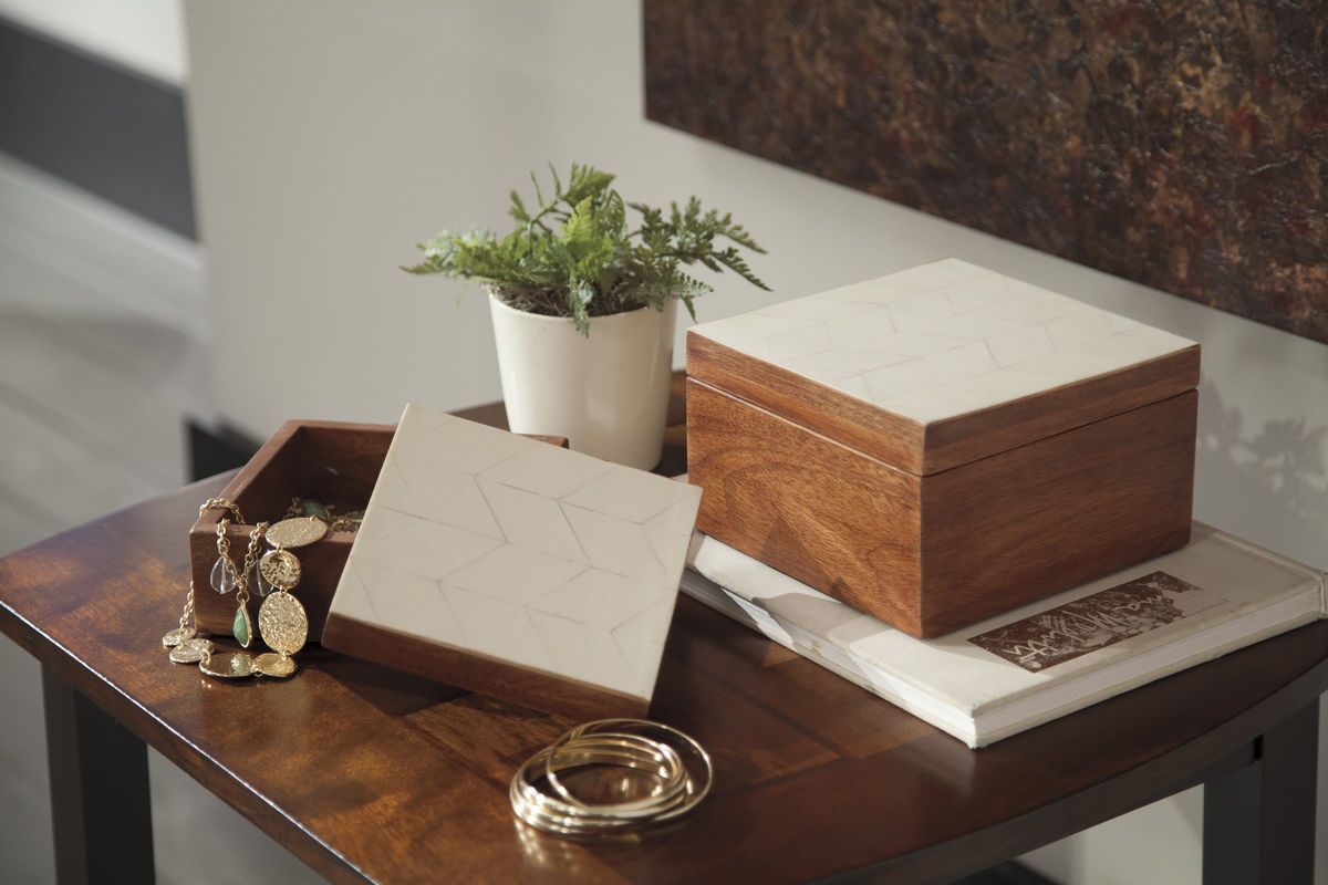 Kabecka Box Set (2pc)