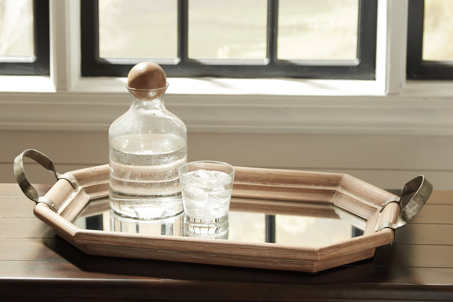 Erling Mirrored Tray